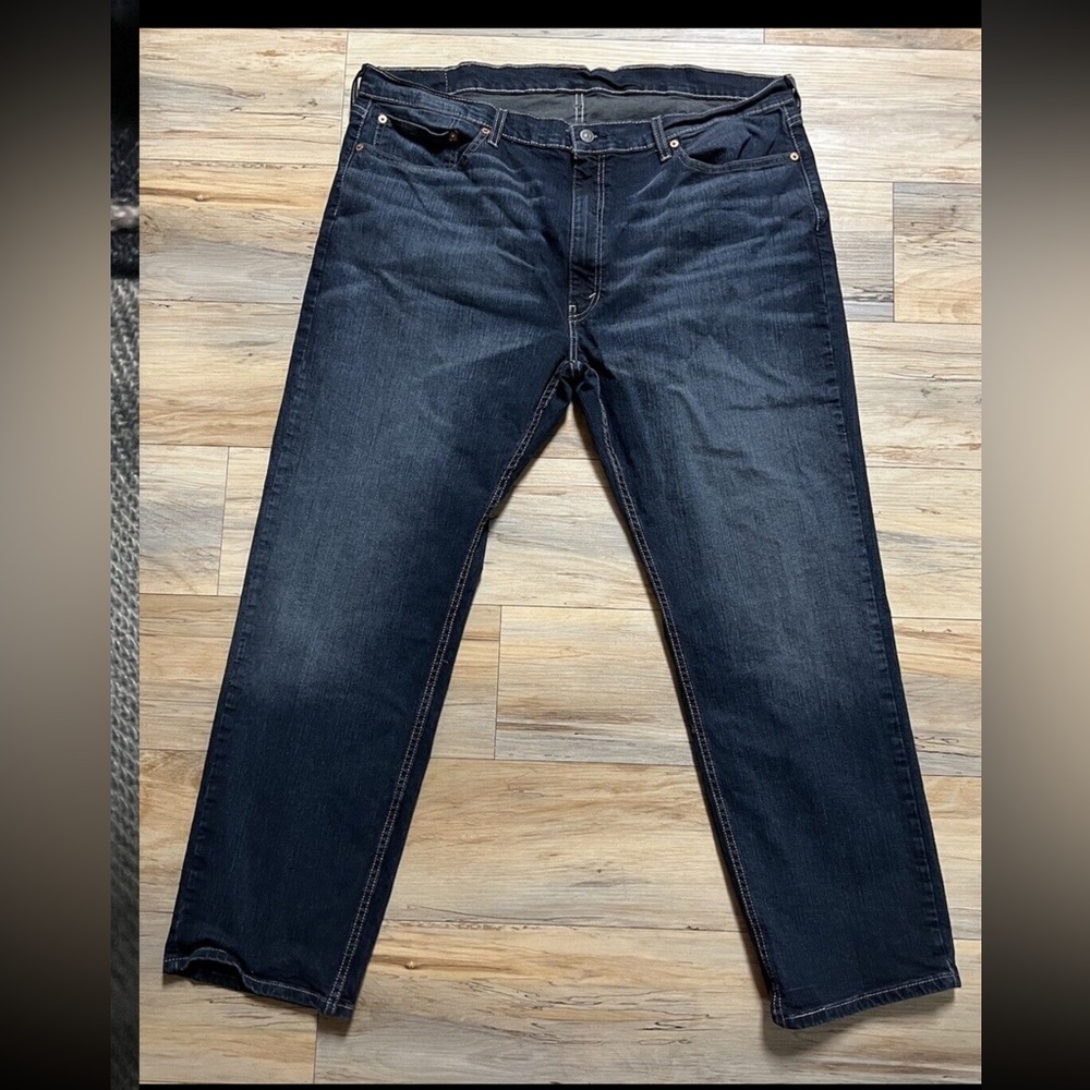 *Look New* Mens Size 42x32 - Relaxed Straight Leg Levi's 559 Jeans 7 - Picture 2 of 9